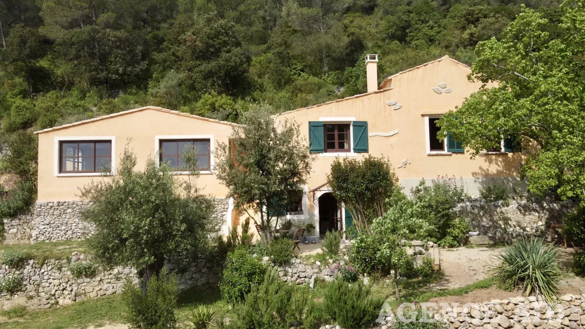 Vente Maison-Villa Cuges-les-Pins
