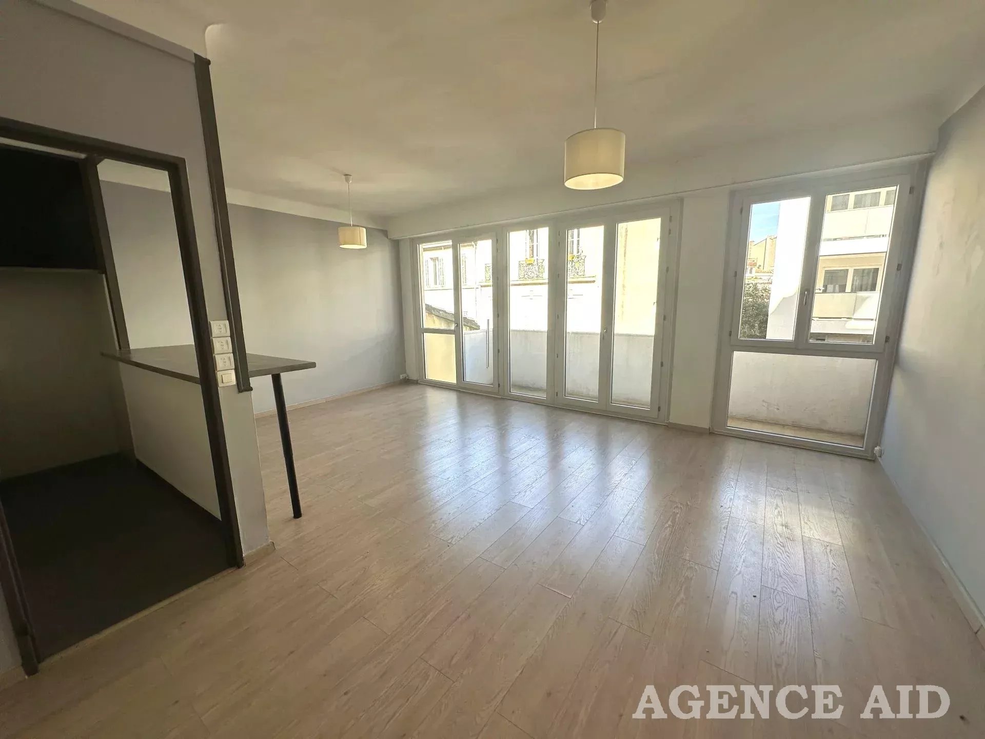 Appartement - Marseille 4�me