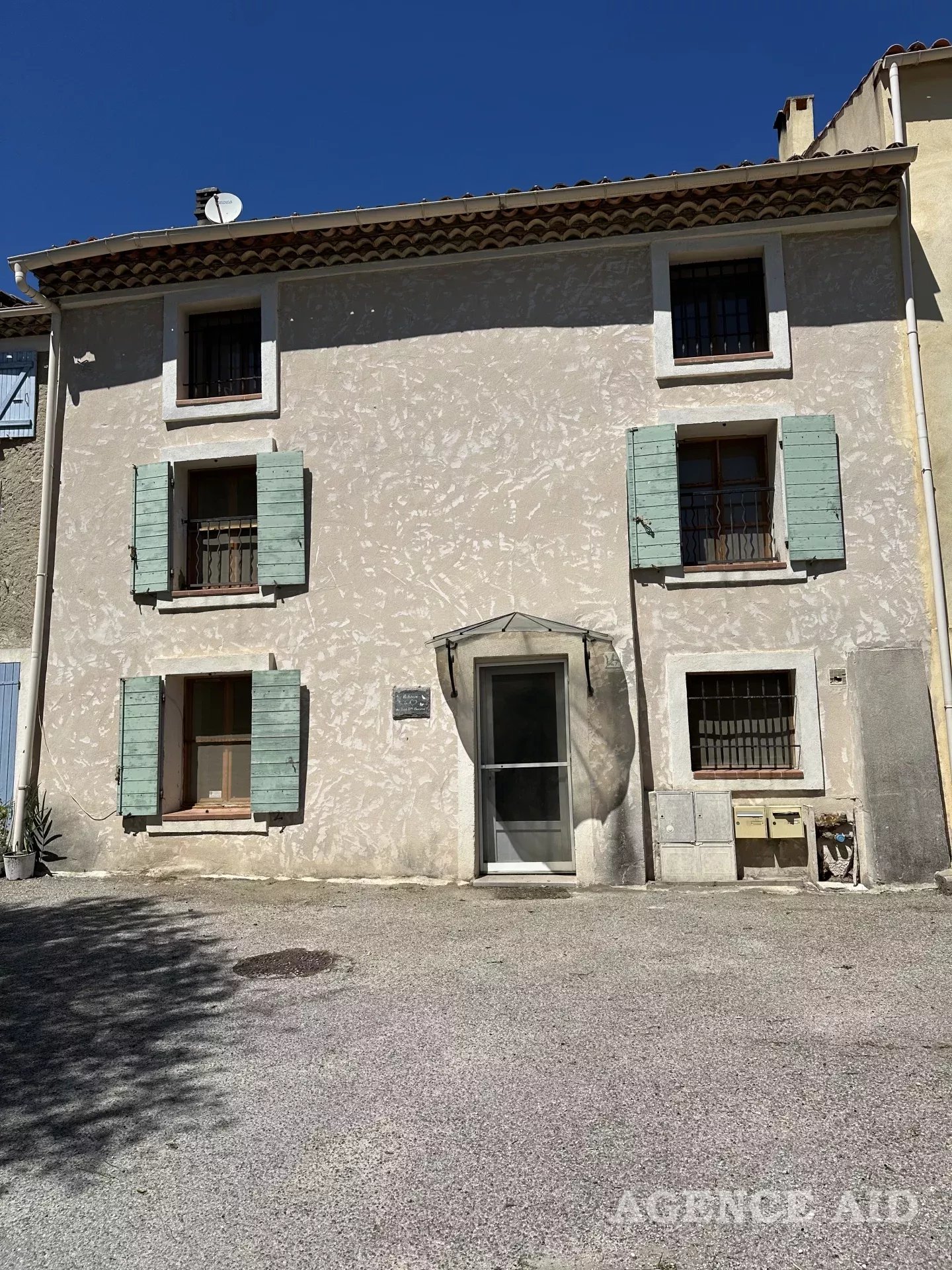 Maison-Villa - Riboux
