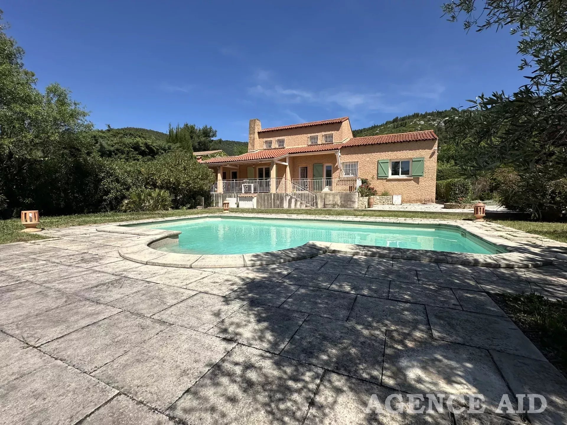 Vente Maison-Villa Cuges-les-Pins