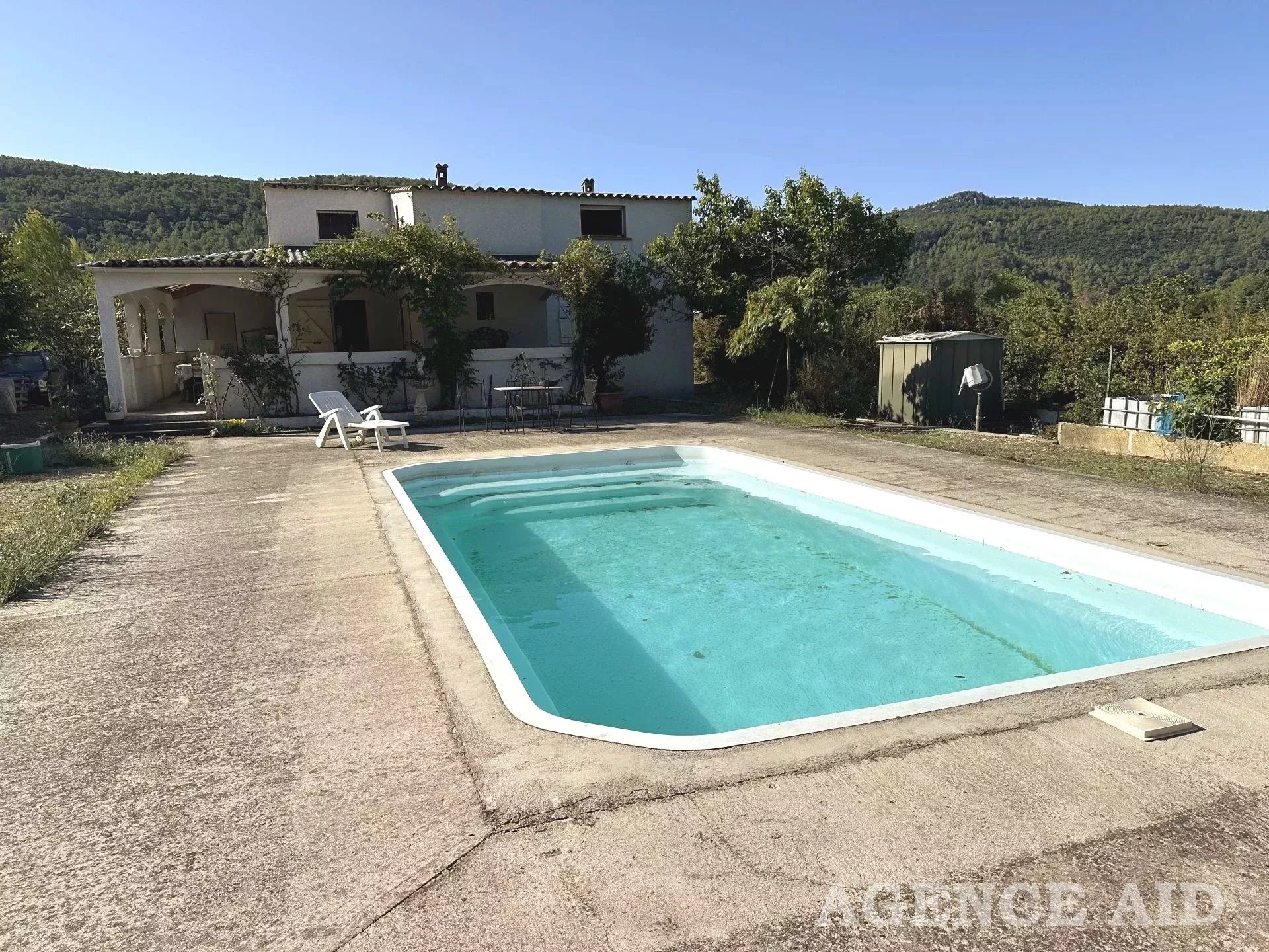 Maison-Villa - Cuges-les-Pins