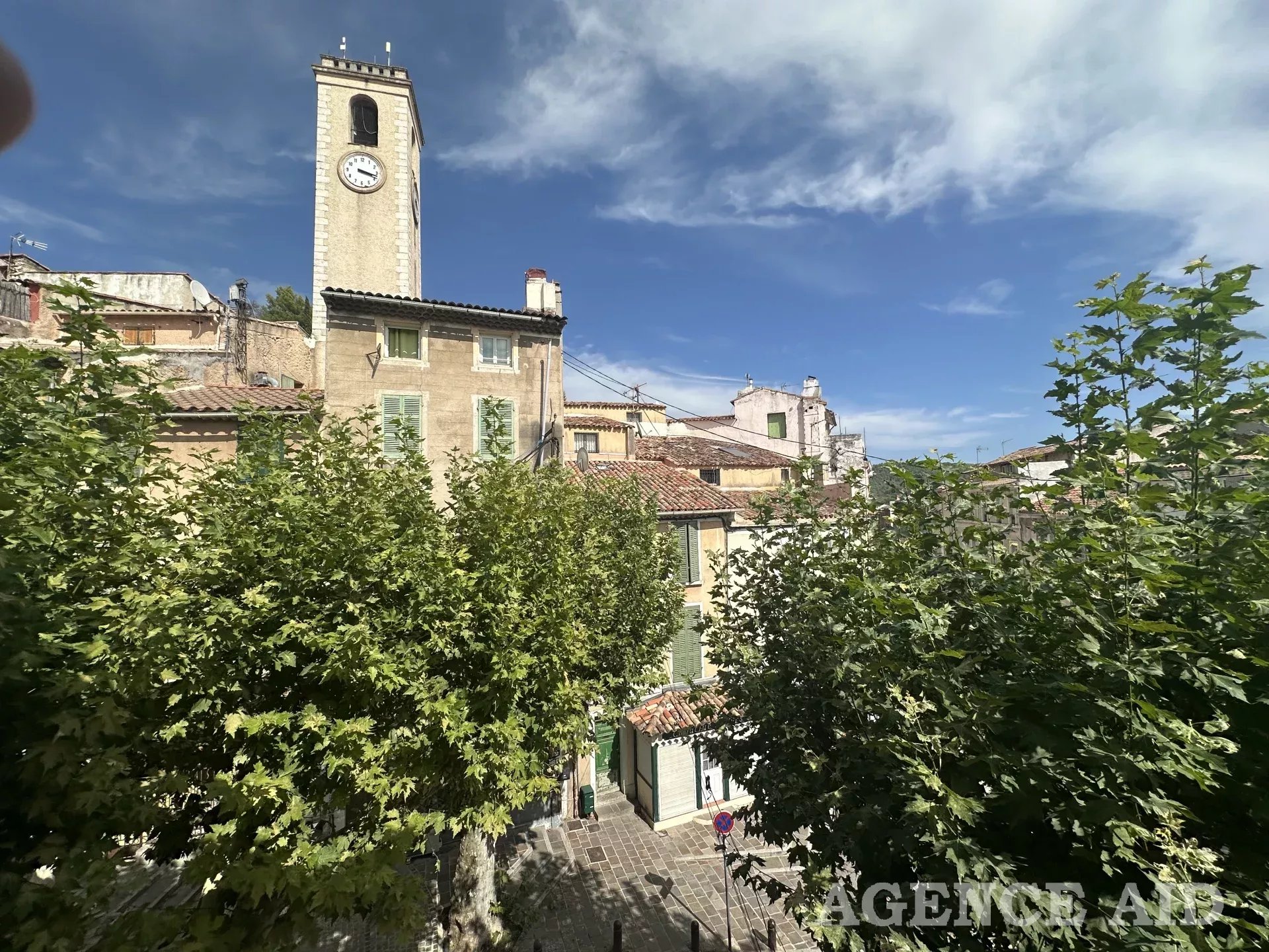 Appartement - Cuges-les-Pins