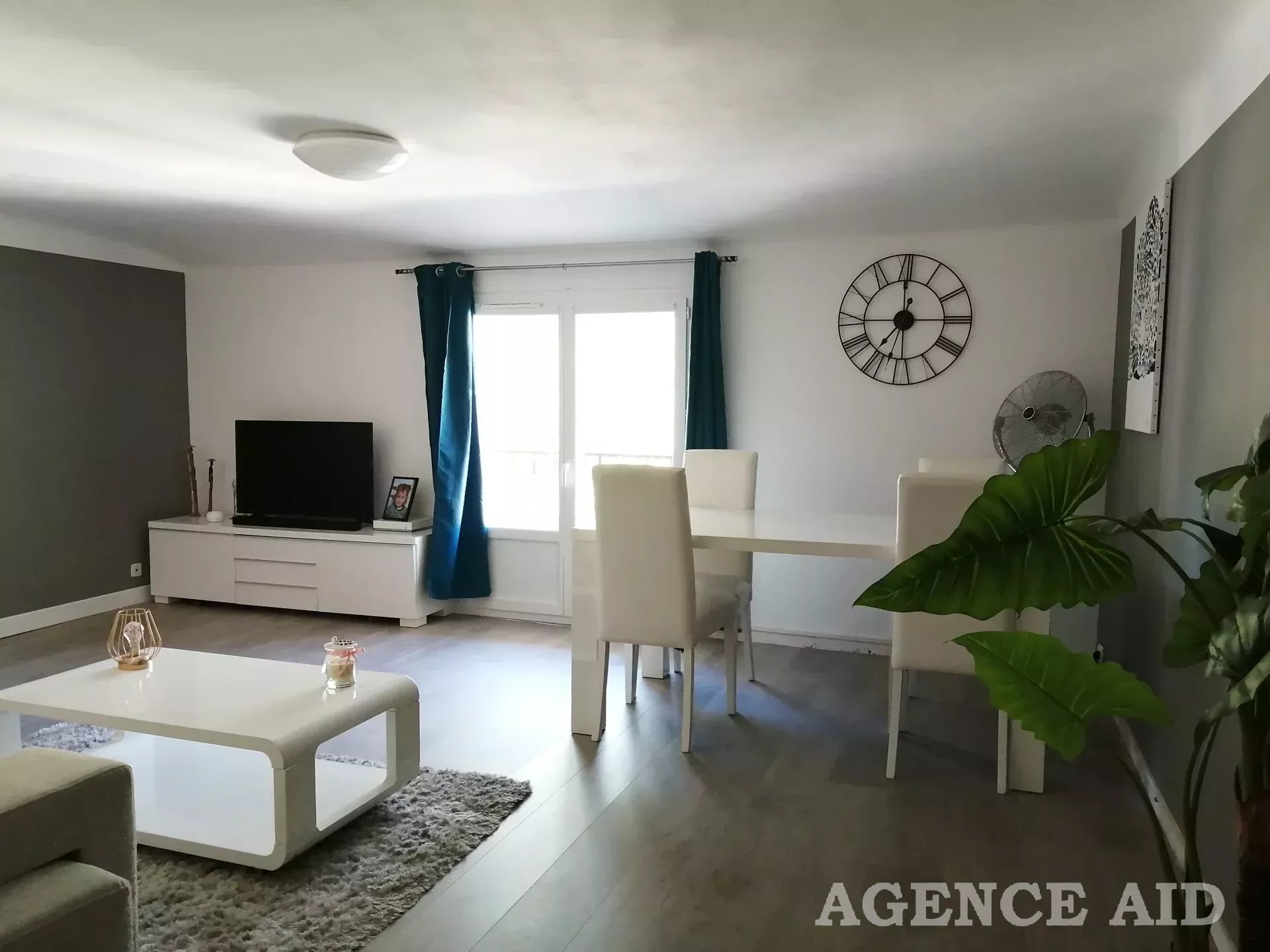 Appartement - Cuges-les-Pins