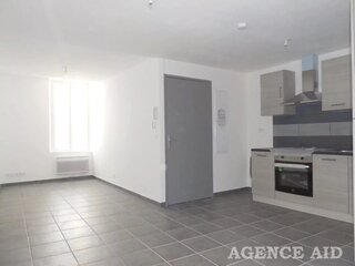 Location Appartement Cuges-les-Pins