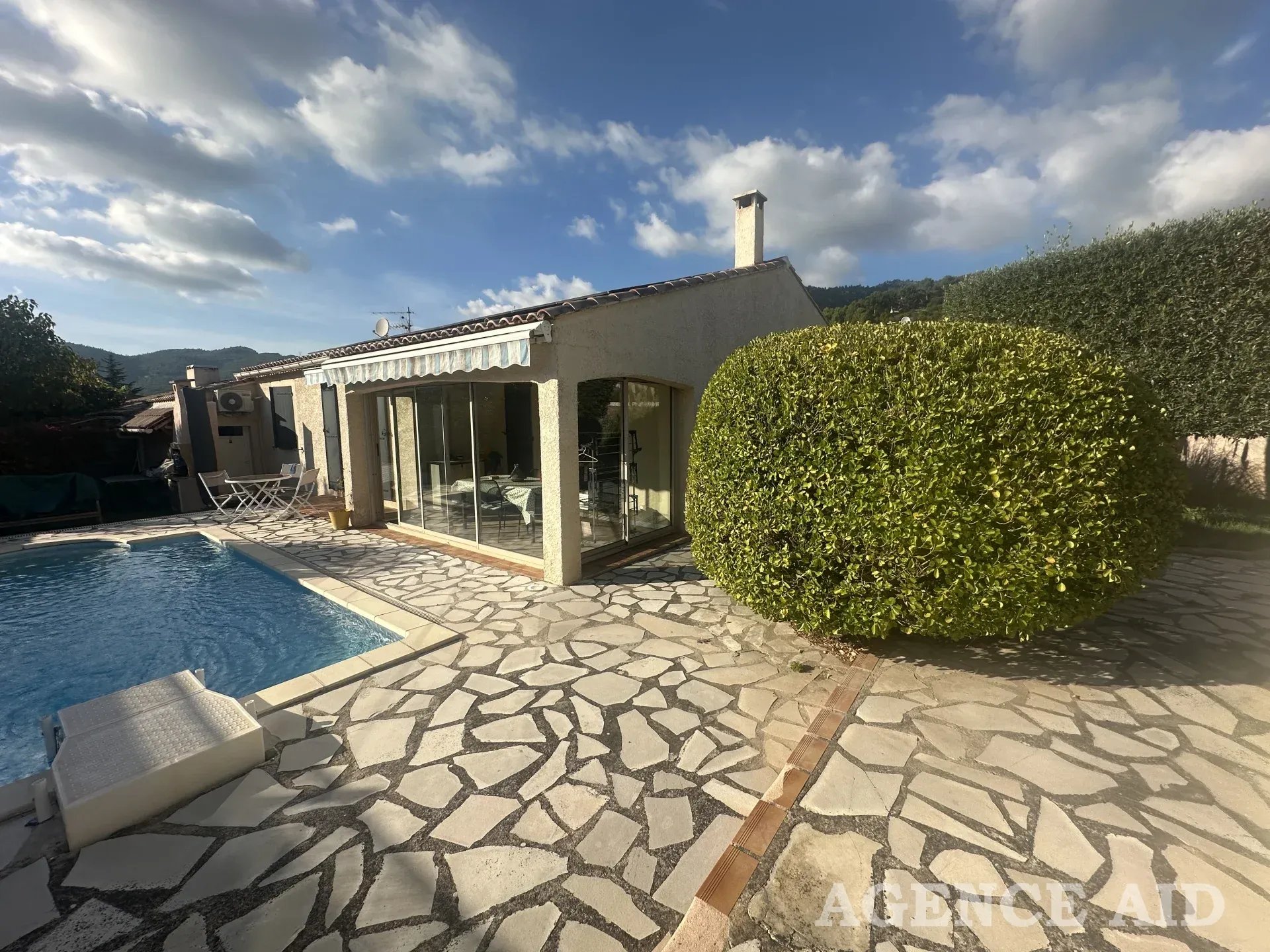 Vente Maison-Villa Cuges-les-Pins
