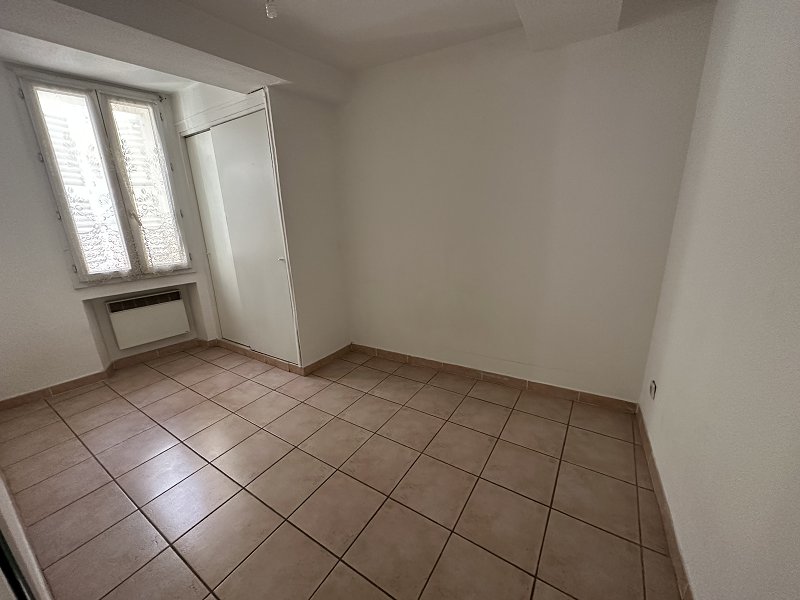 Appartement - CUGES LES PINS