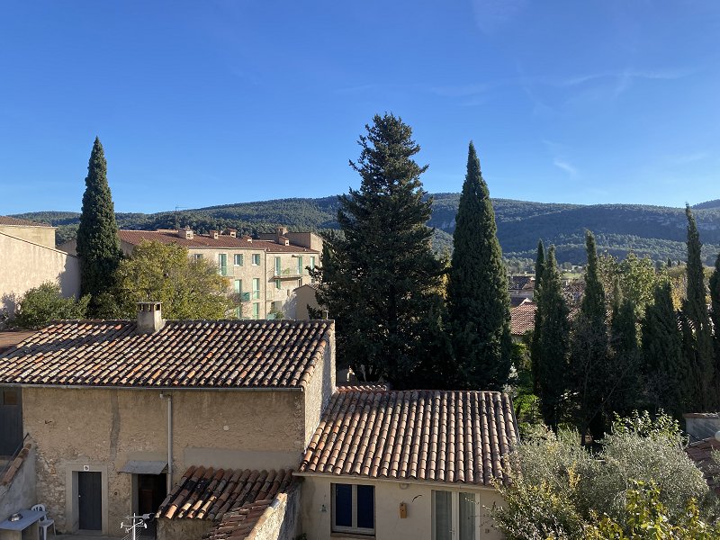 Appartement - CUGES LES PINS
