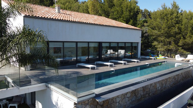Maison-Villa - LA CADIERE D'AZUR