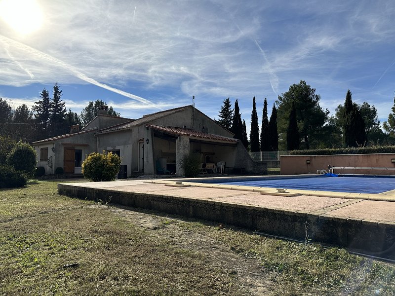 Maison-Villa - CUGES LES PINS